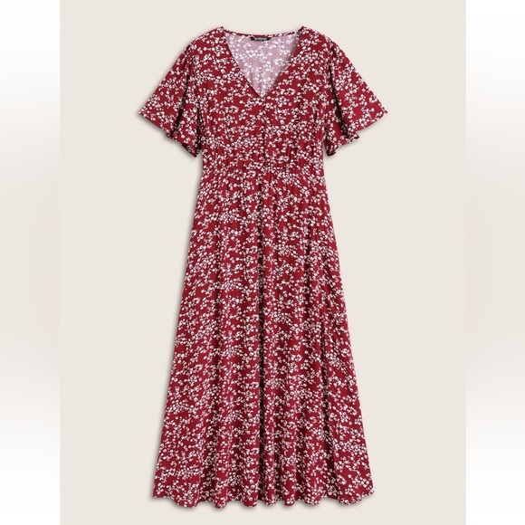 BloomChic Plus Size 4XL Flutter Sleeve Ditsy Floral Pocket Split Maxi Dress - Picture 4 of 7